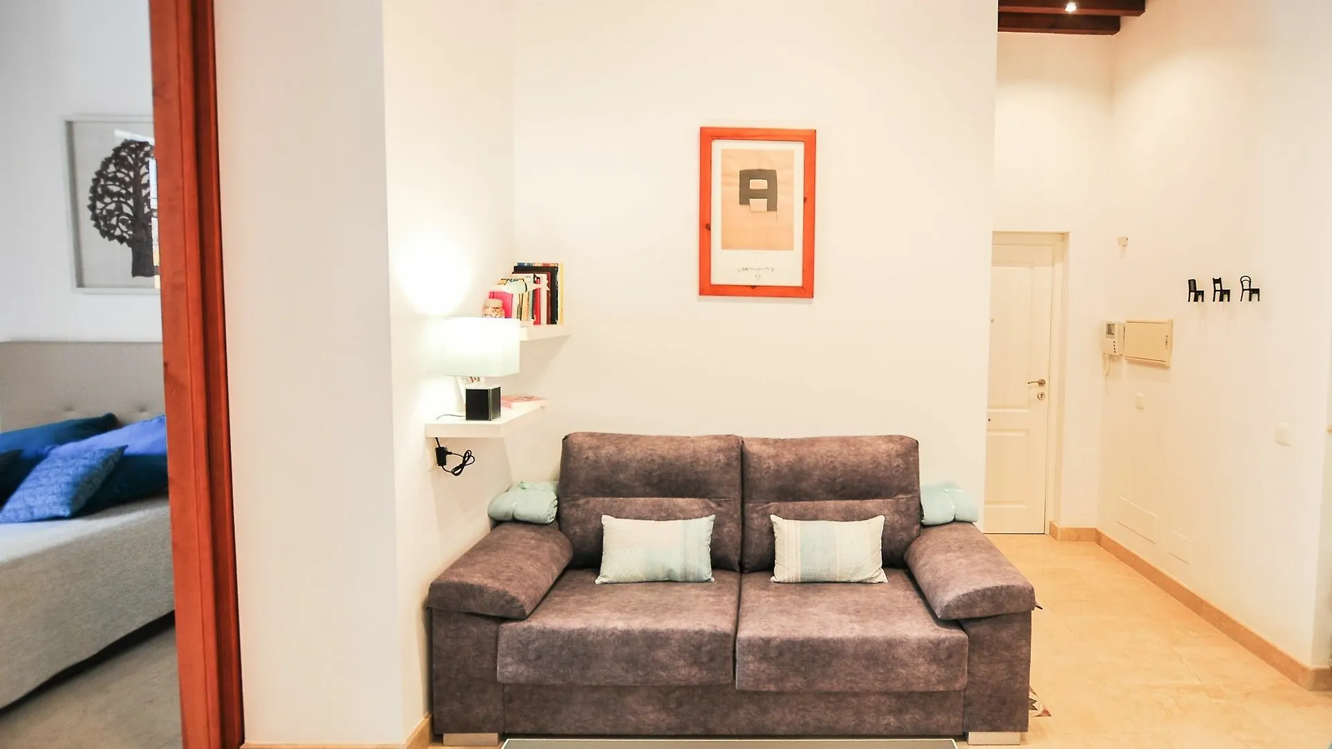 Renthas Vid Loft Apartment Malaga