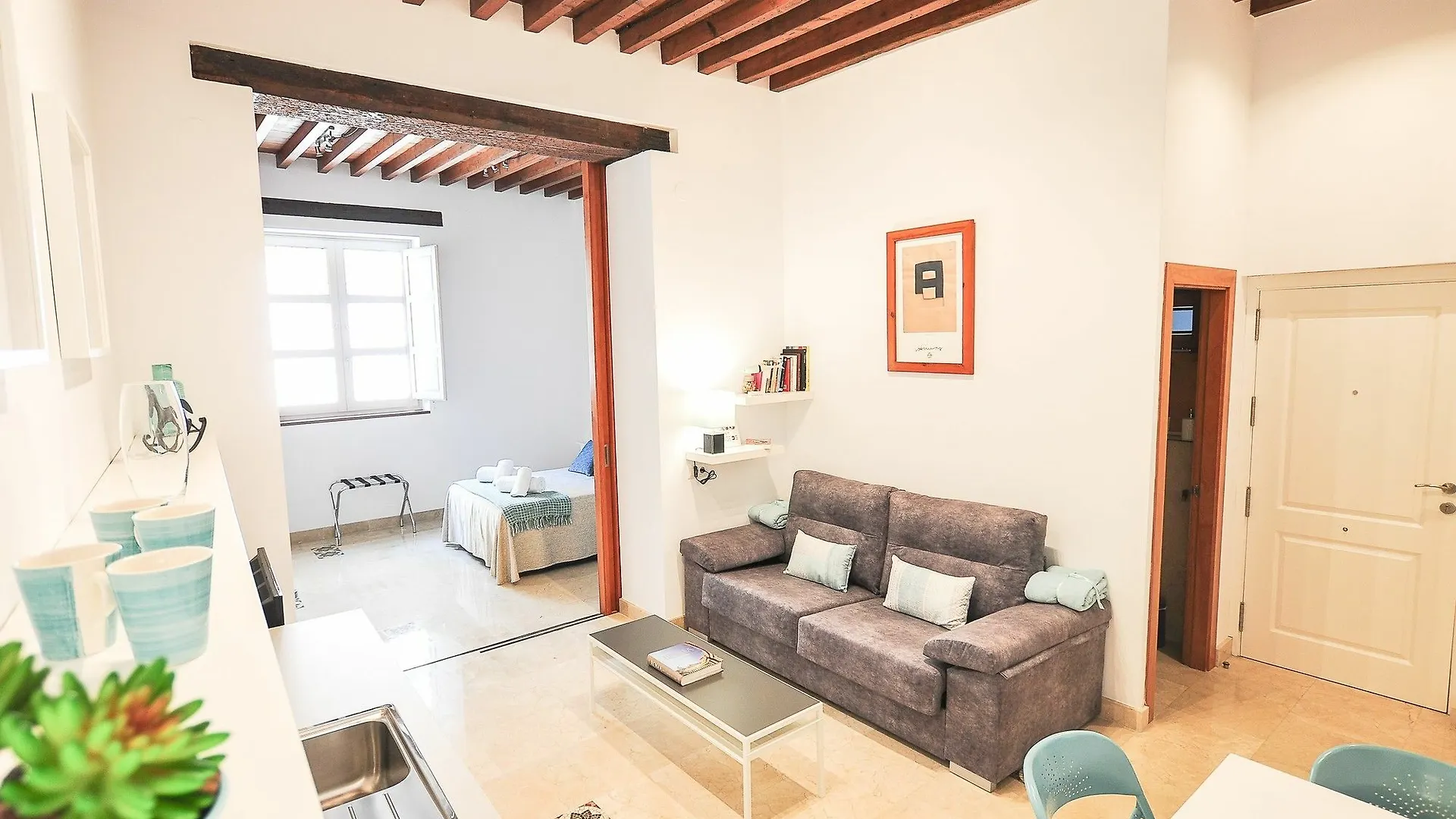 Renthas Vid Loft Apartment Malaga