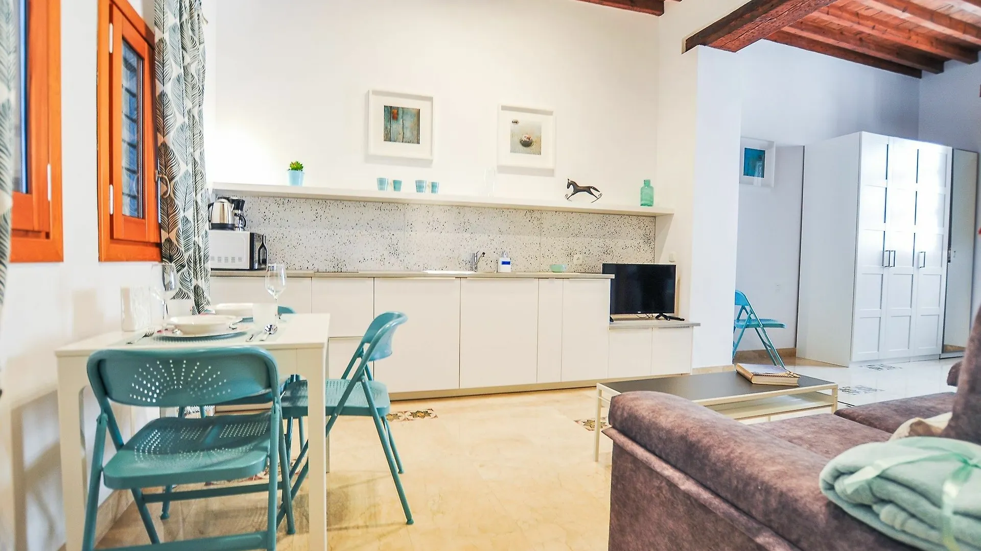 Renthas Vid Loft Apartment Malaga 0*,  Spain