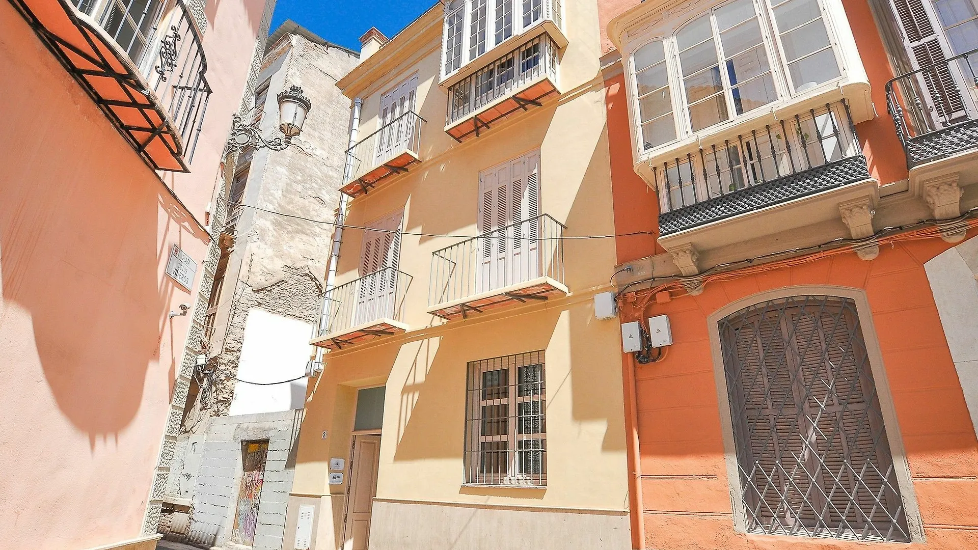 Renthas Vid Loft Apartment Malaga Spain